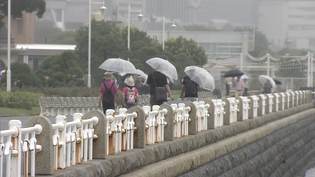 In der japanischen Kanto-Region, Shizuoka und den Izu-Inseln wird starker Regen erwartet