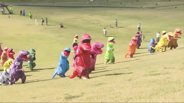 Das T-Rex-Rennen in Zentraljapan war ein voller Erfolg