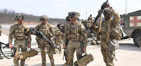 Die Schusswaffenausbildung im Rodriguez Live Fire Complex der USFK wird nach sechs Jahren wieder aufgenommen