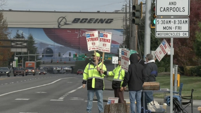 Boeing-Arbeiter beenden Streik, nachdem sie sich auf eine neue Tarifvereinbarung geeinigt haben