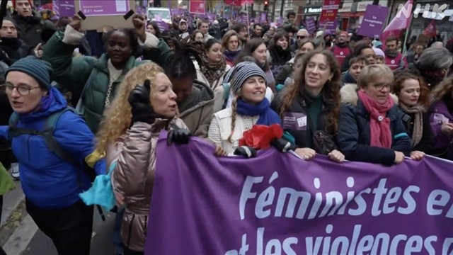 Französische Demonstranten fordern die Beseitigung der Gewalt gegen Frauen